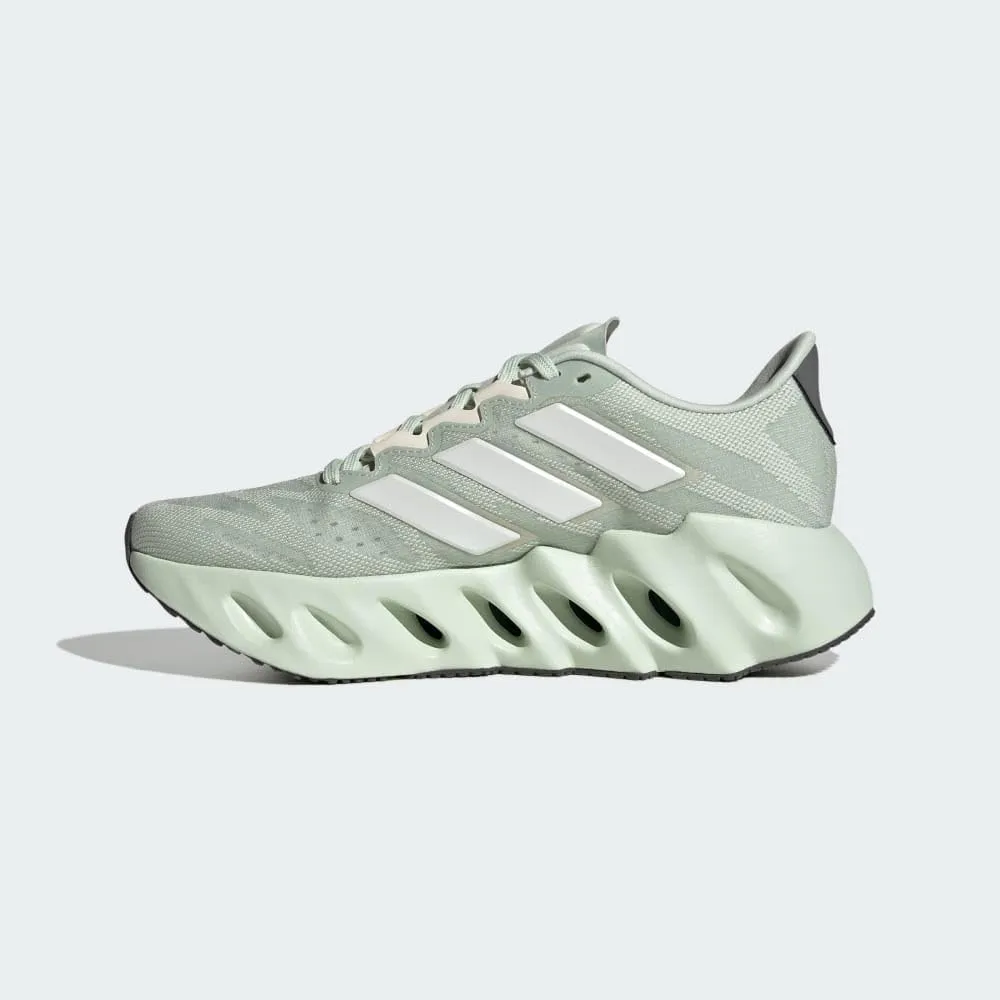 adidas Men's Switch Run Sneaker