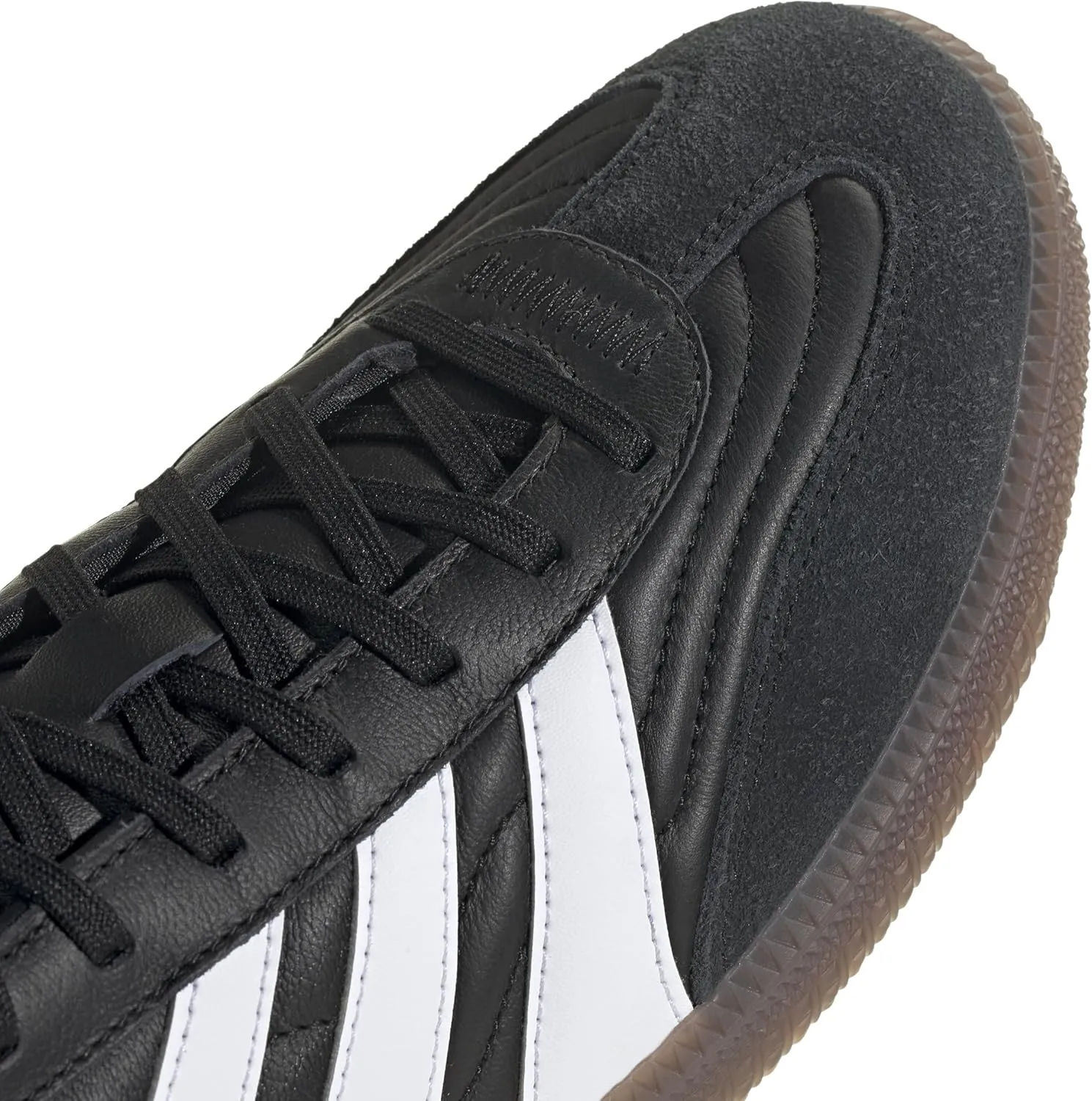 adidas Unisex Freestyle Indoor Sneaker