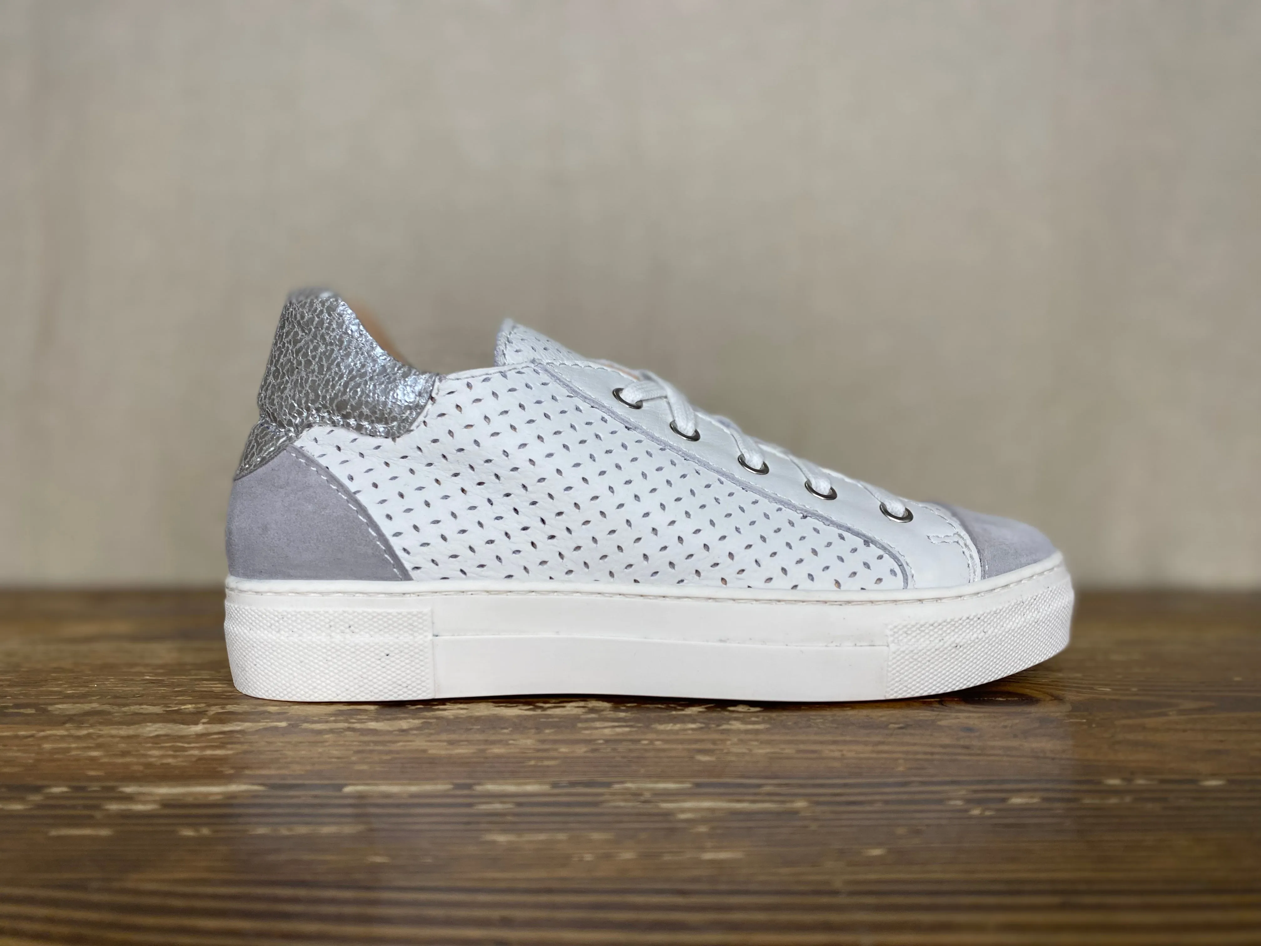 Bianca Sneaker - Grey/White