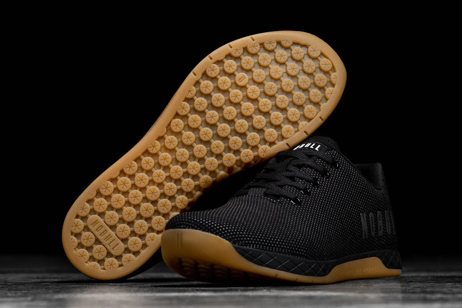 BLACK GUM TRAINER (WOMEN'S)