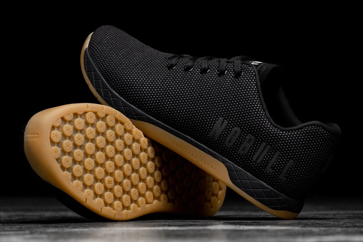 BLACK GUM TRAINER (WOMEN'S)
