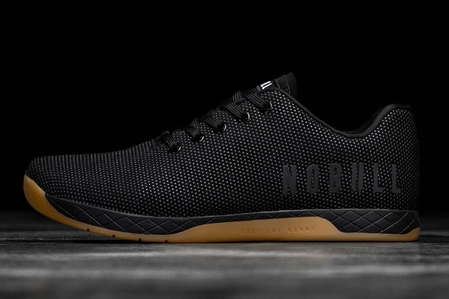 BLACK GUM TRAINER (WOMEN'S)