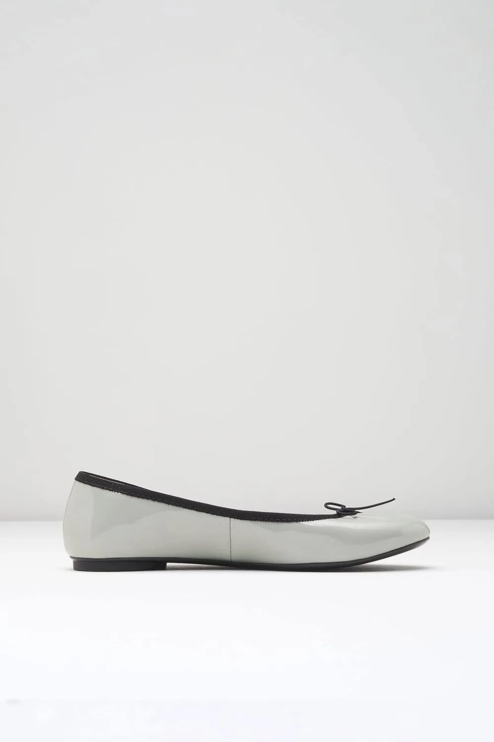 Bloch Women's Ascella Fashion Ballerina Shoe Ballet Flat