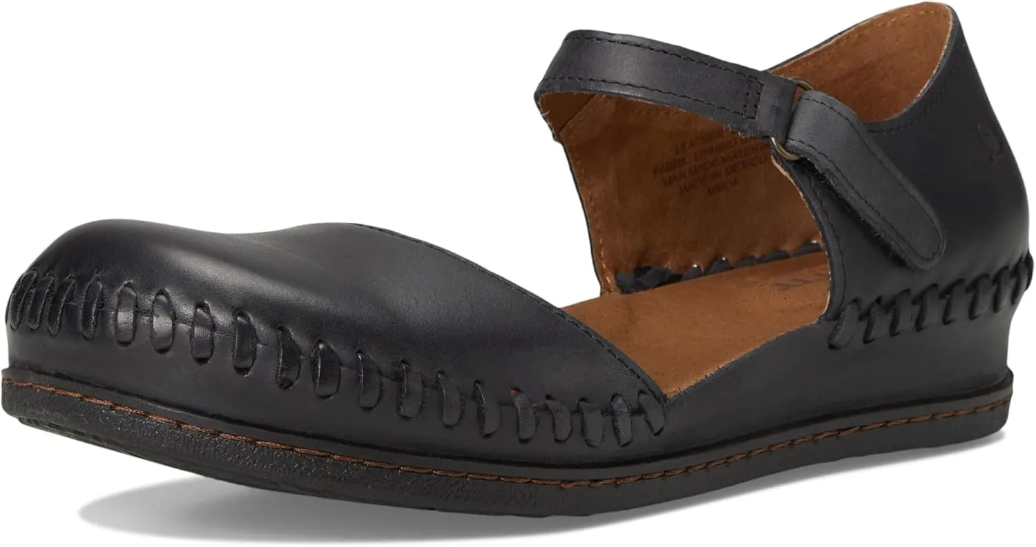 BORN Women's Ela Mary Jane Flat