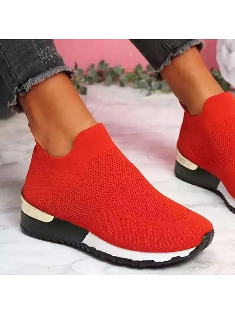 Breathable Flyknit Elastic Sneaker