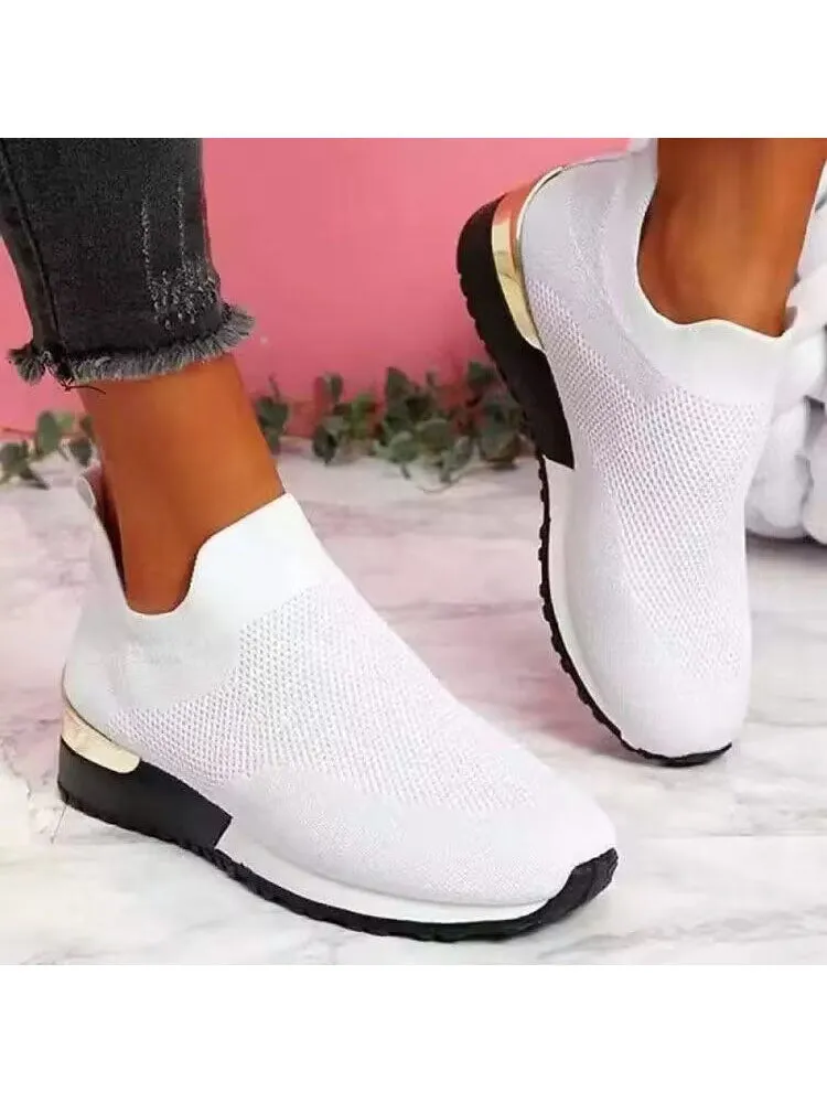 Breathable Flyknit Elastic Sneaker
