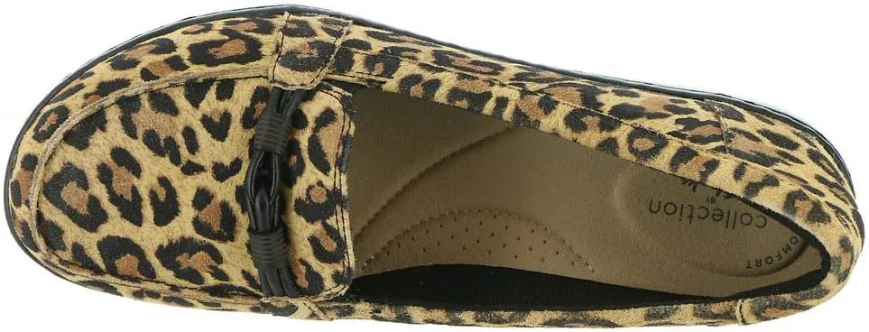 Clarks Women's Ashland Ballot Leather-9W Loafer