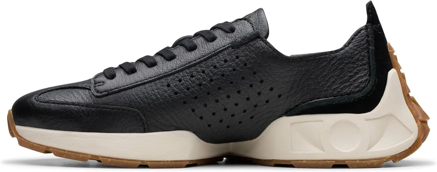 Clarks Women's Flat Sneaker