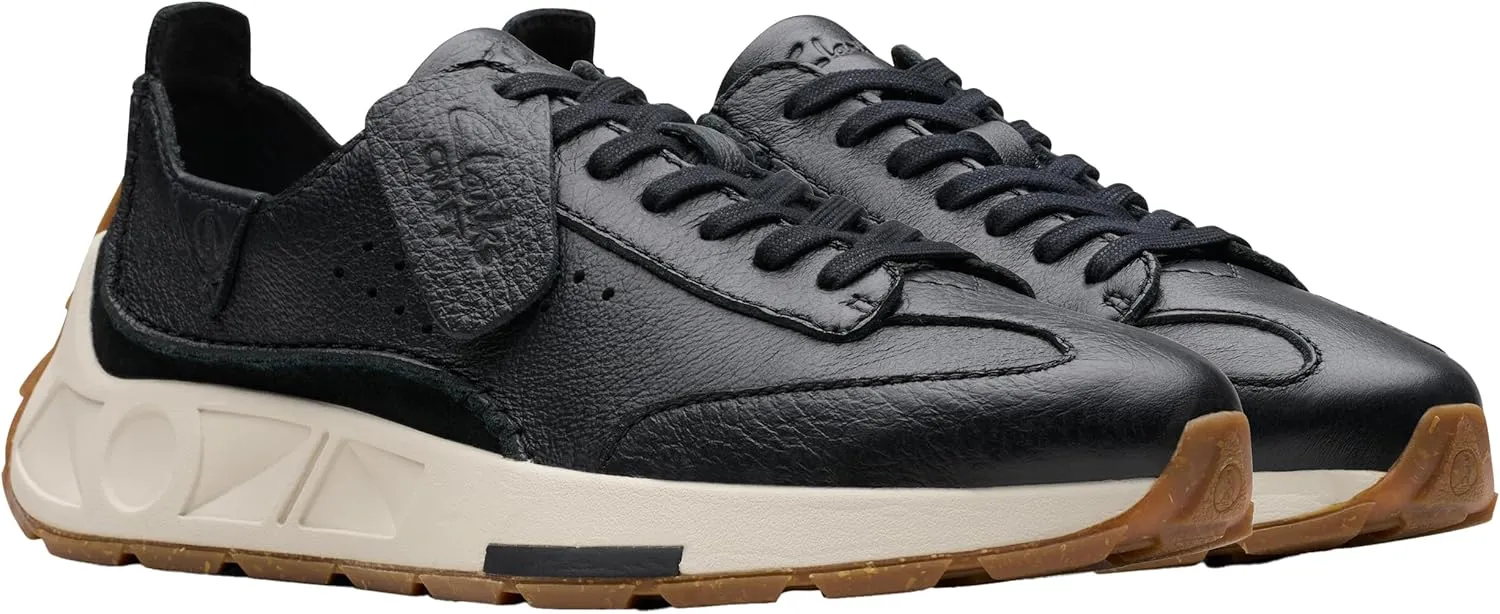 Clarks Women's Flat Sneaker