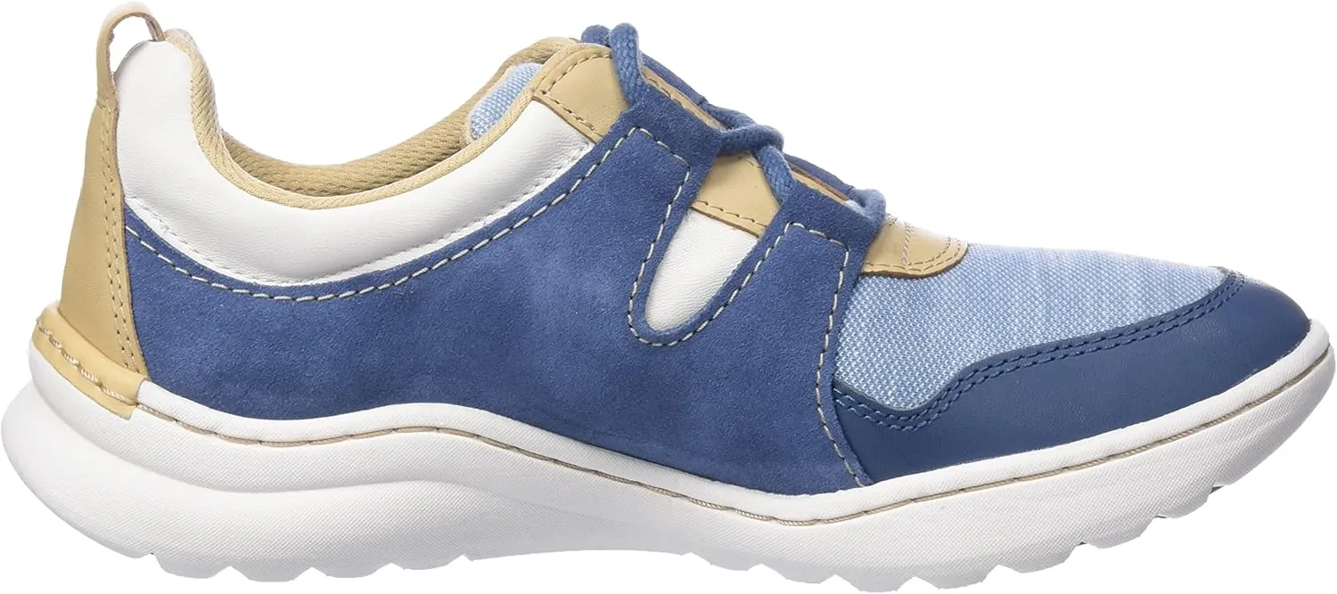 Clarks Women's Flat Sneaker