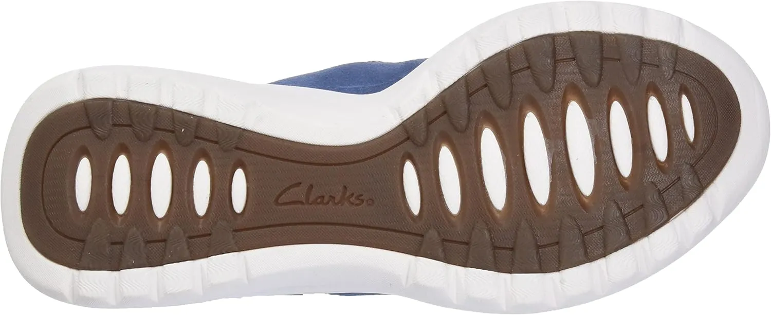 Clarks Women's Flat Sneaker