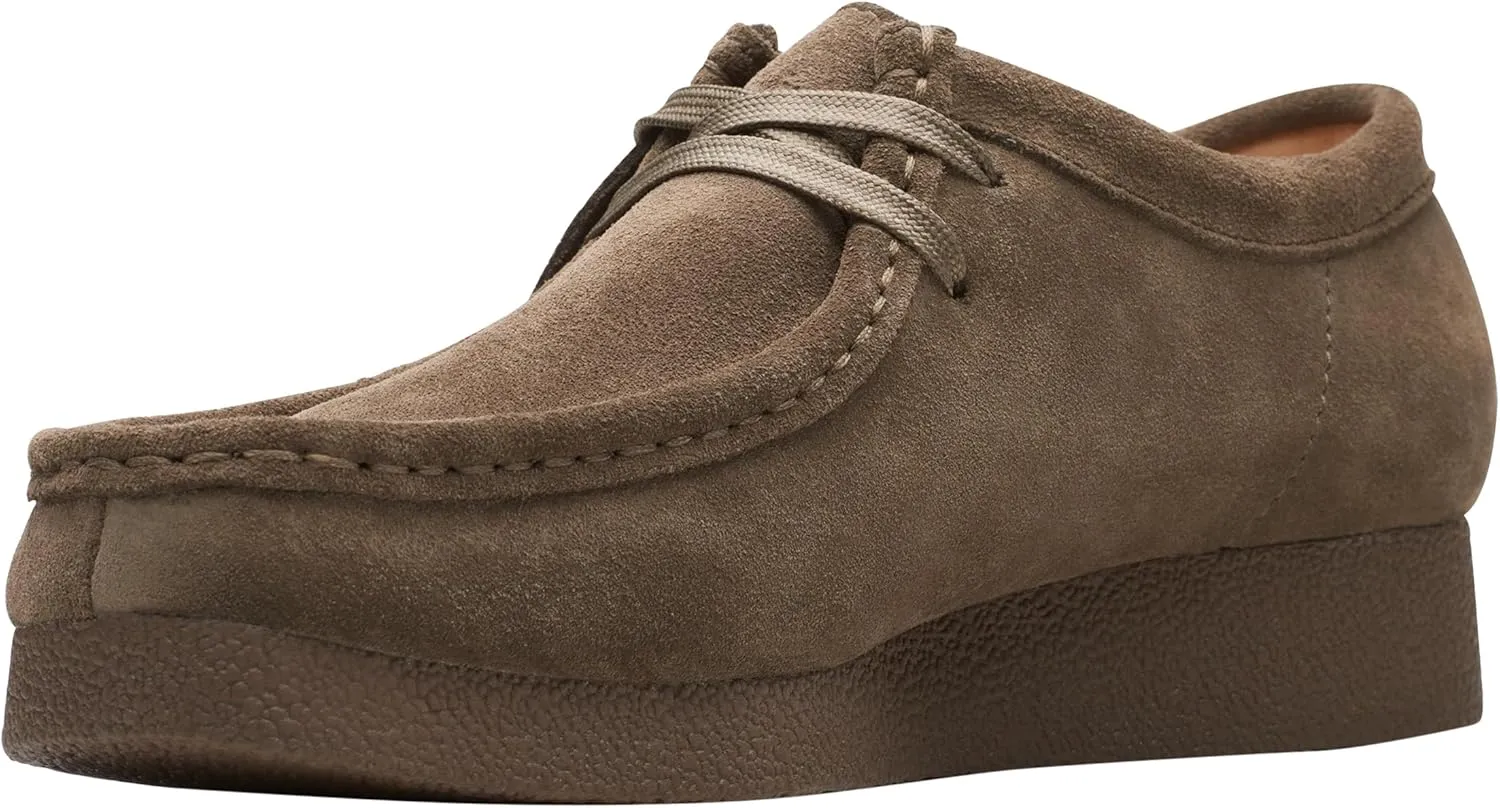Clarks Women's Flat Sneaker