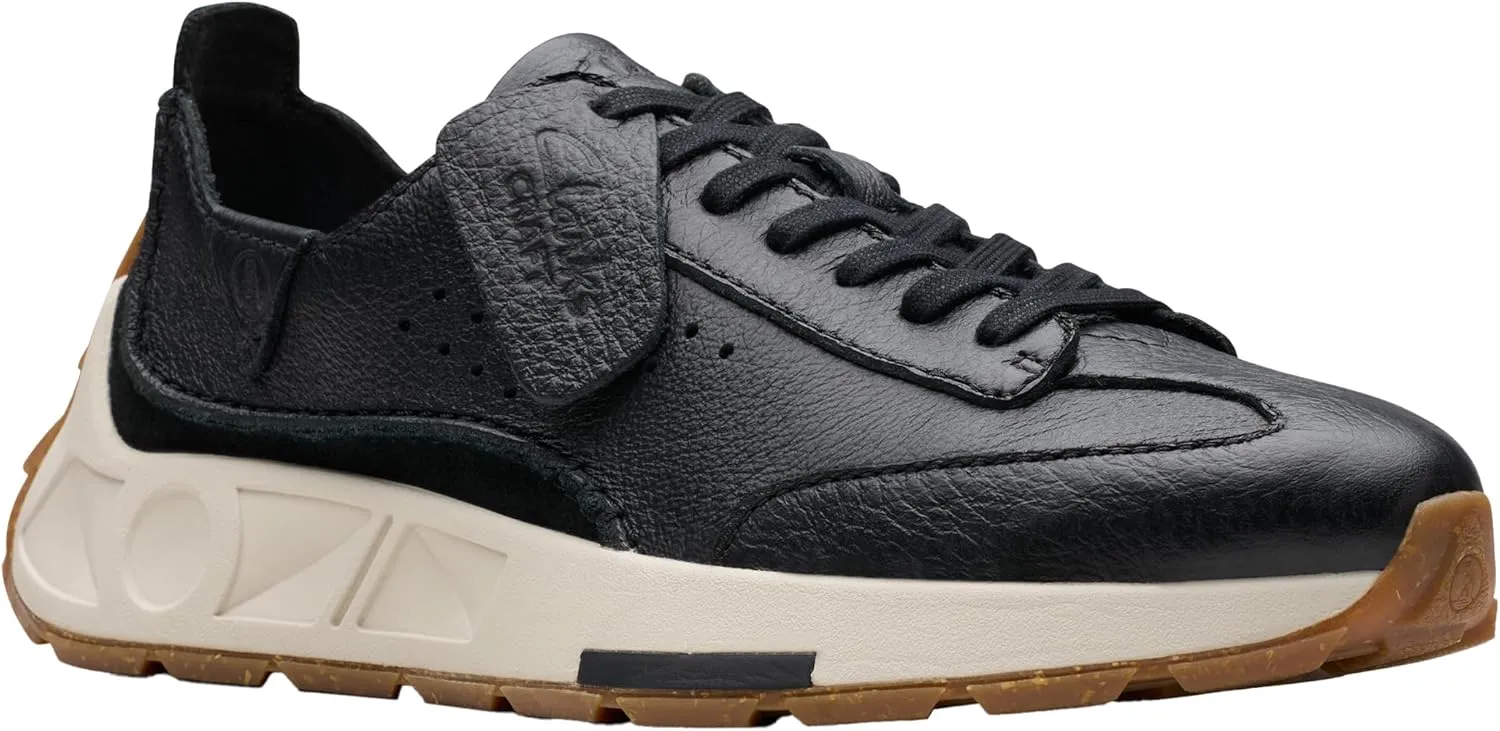 Clarks Women's Flat Sneaker