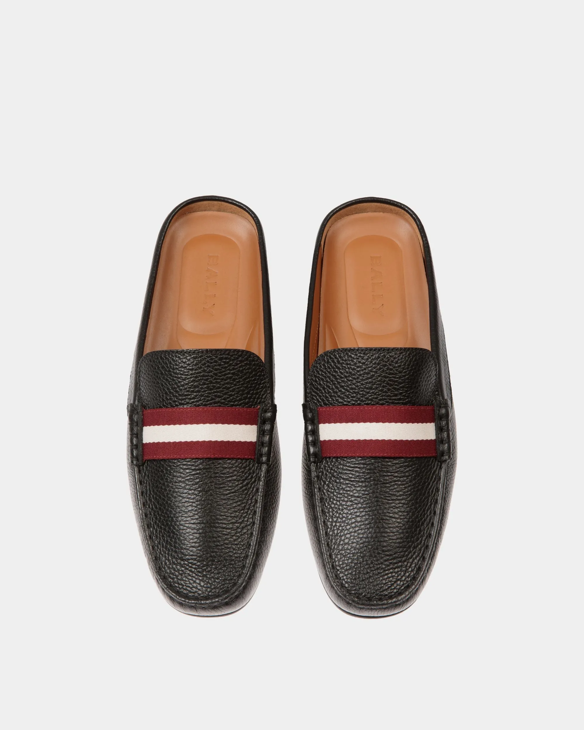 Clay Driver in Black Grained Leather
