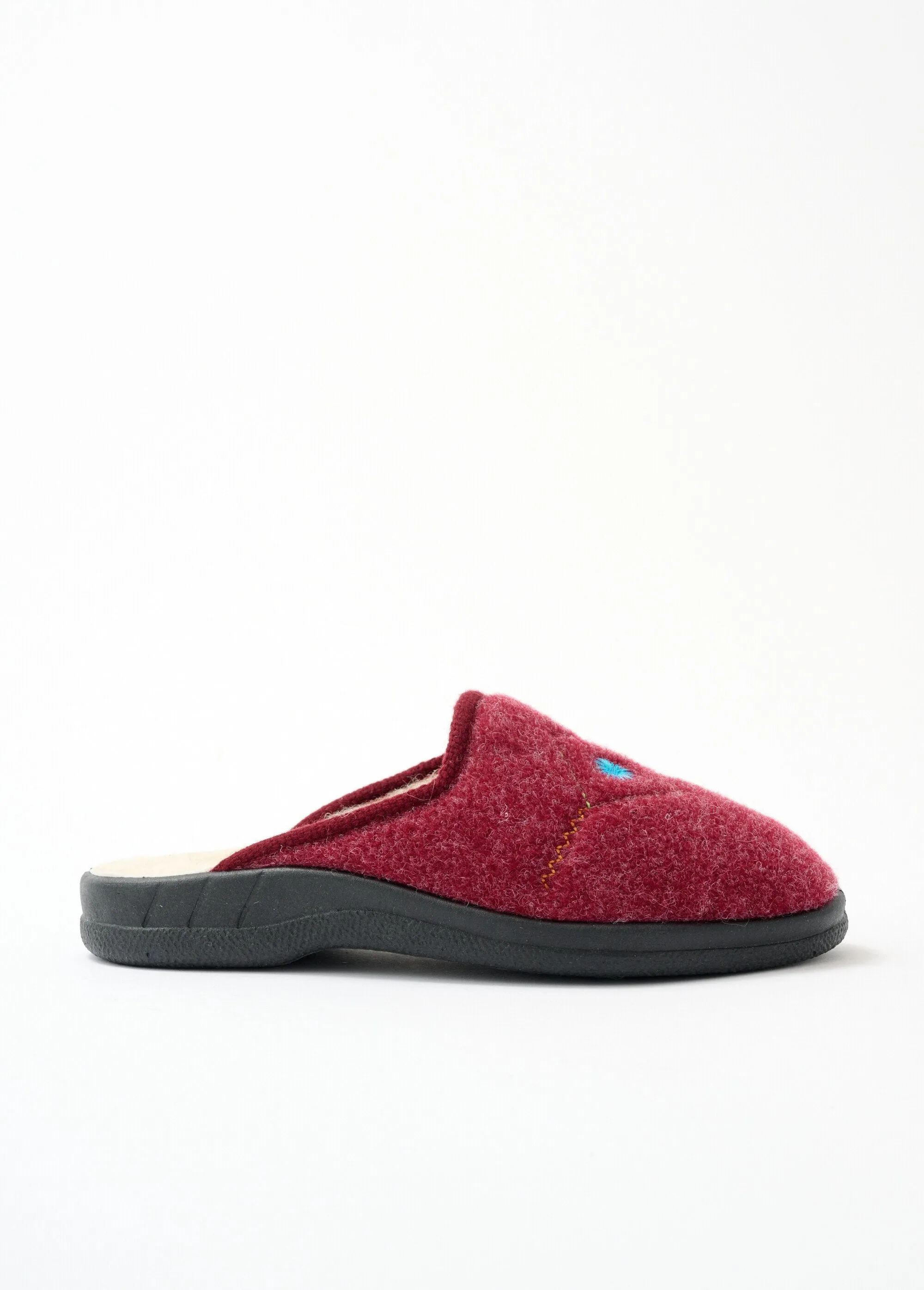 Comfort width embroidered fur-lined mule slippers