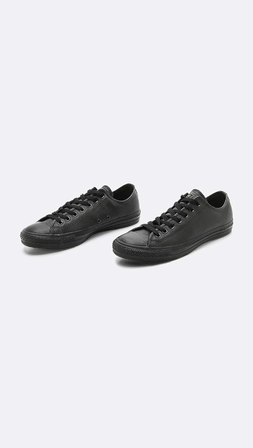 Converse Women's Chuck Taylor All Star Leather Low Top Sneaker