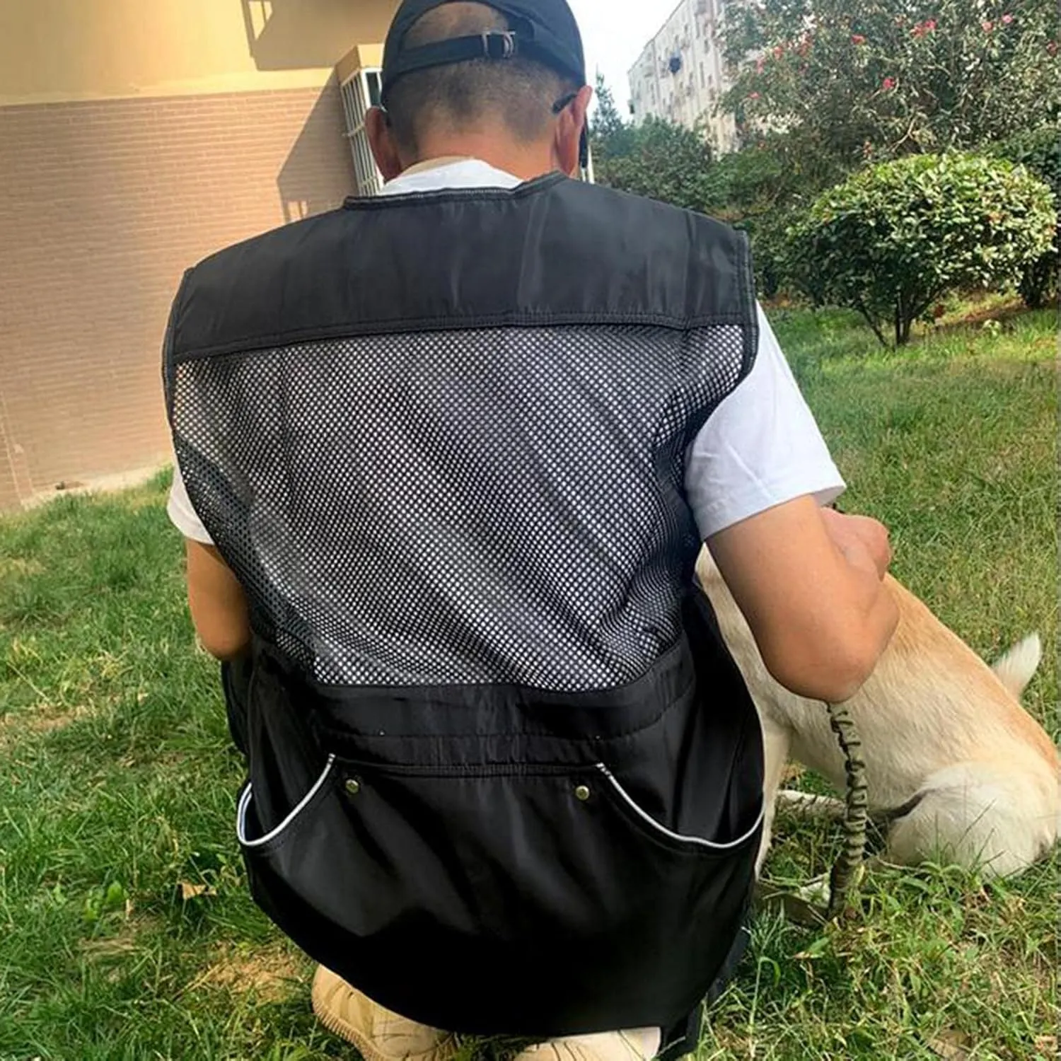 Dog Training Vest for Handlers Breathable Dog Trainer Vest for Agility Obedience Training Handler Dog Trainer Outdoor Backpacking, Black, M