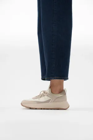 F-Mode Knit/Suede Sneaker in Stone / Beige