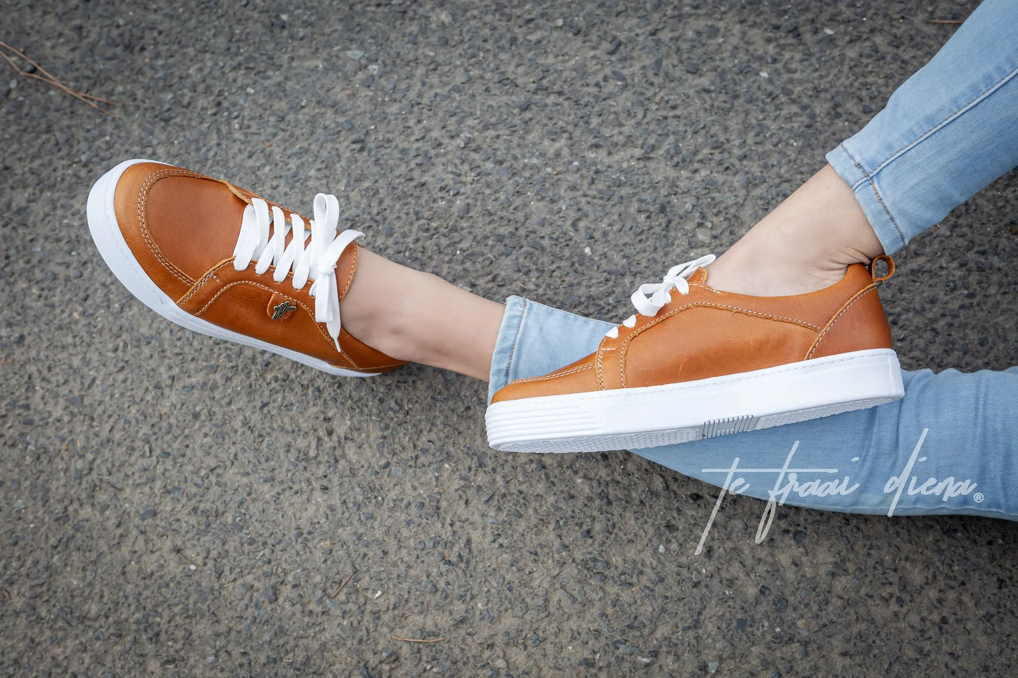 Fleur Sneaker - Toffee