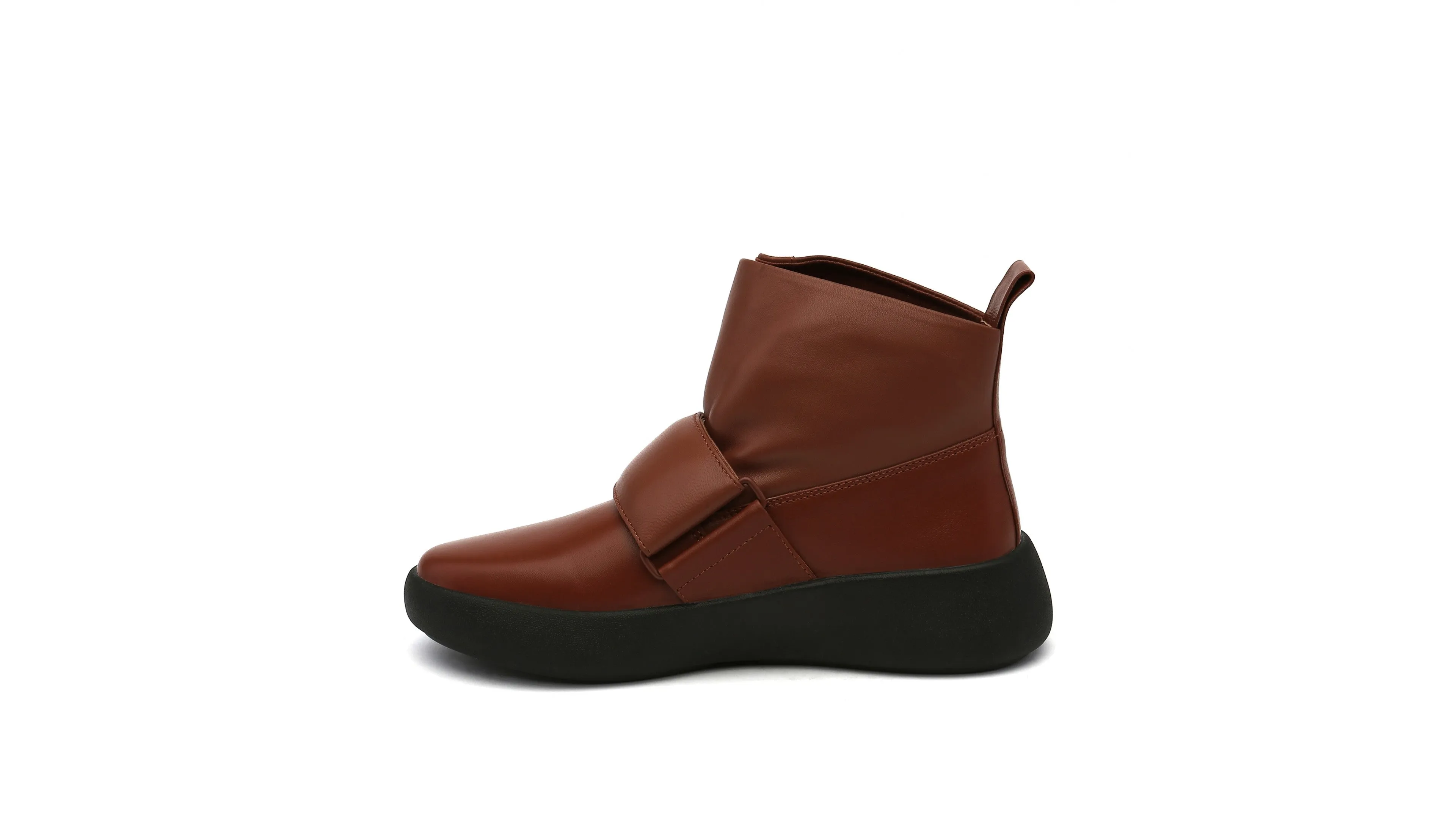Flux Sneaker Brown