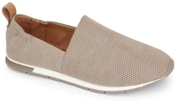 Gentle Souls by Kenneth Cole Women's Luca A-line 2 Loafer