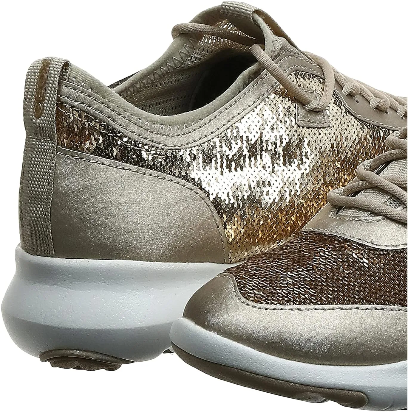 Geox Women's D Nebula X A Low Top Sneaker