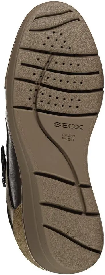 Geox Women's Hi Top Lace Up Trainer