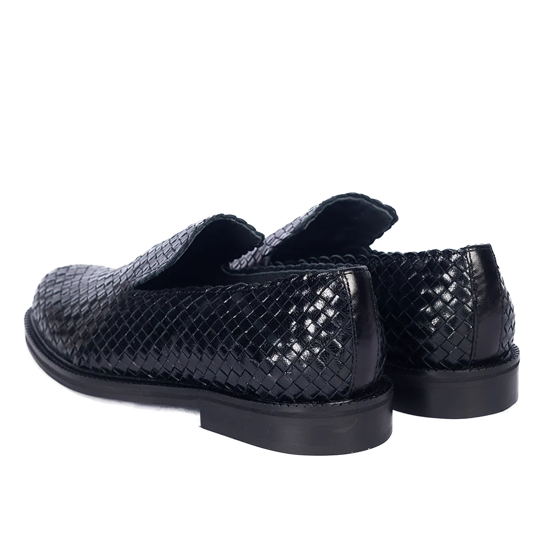 Hand-braided loafer with decorative trim
