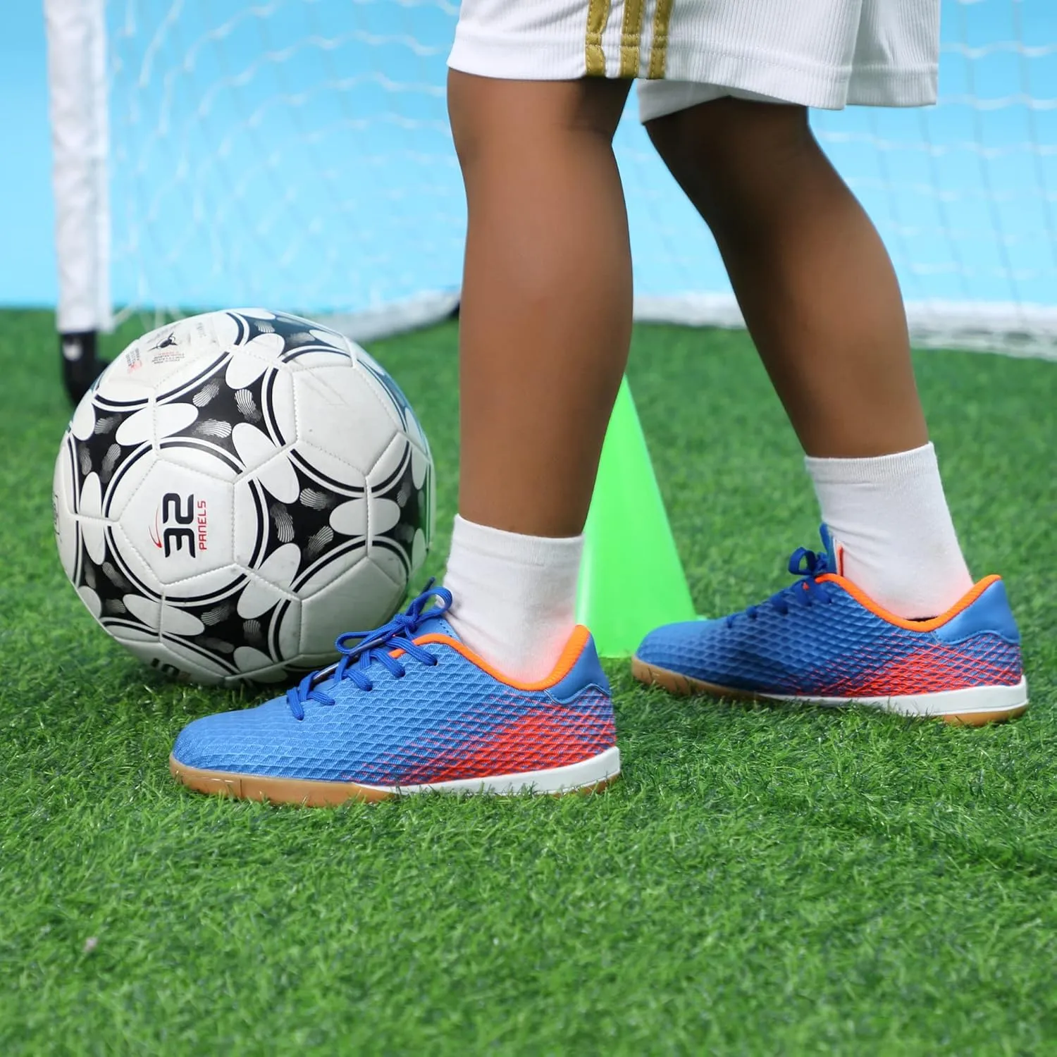 Hawkwell Unisex-Child Athletic Lace Up Boys Girls Indoor Trainer Soccer Shoe (Toddler/Little Kid/Big Kid)