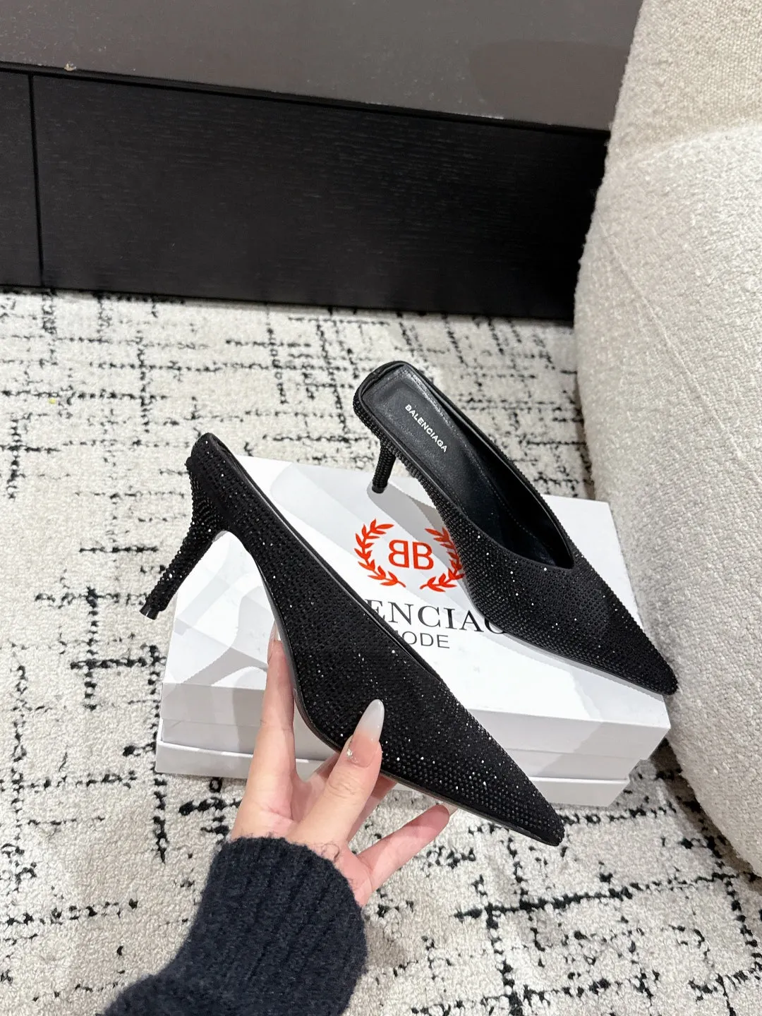 KNIFE 65MM HIGH MULE IN BLACK SUEDE ATTACHED FULL CRYSTALS