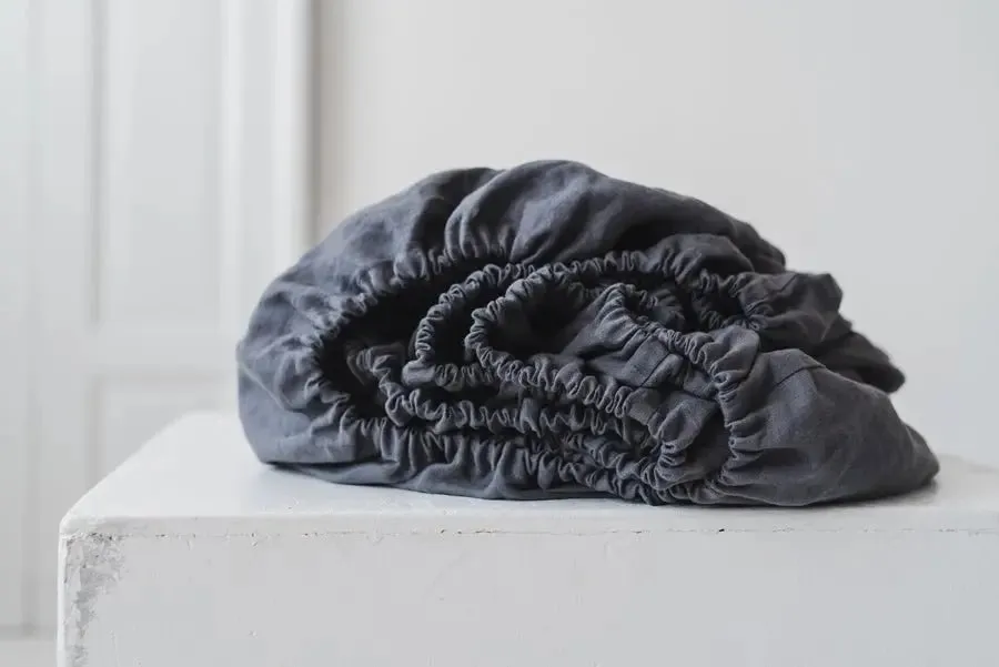 Linen Fitted Sheet Graphite Gray