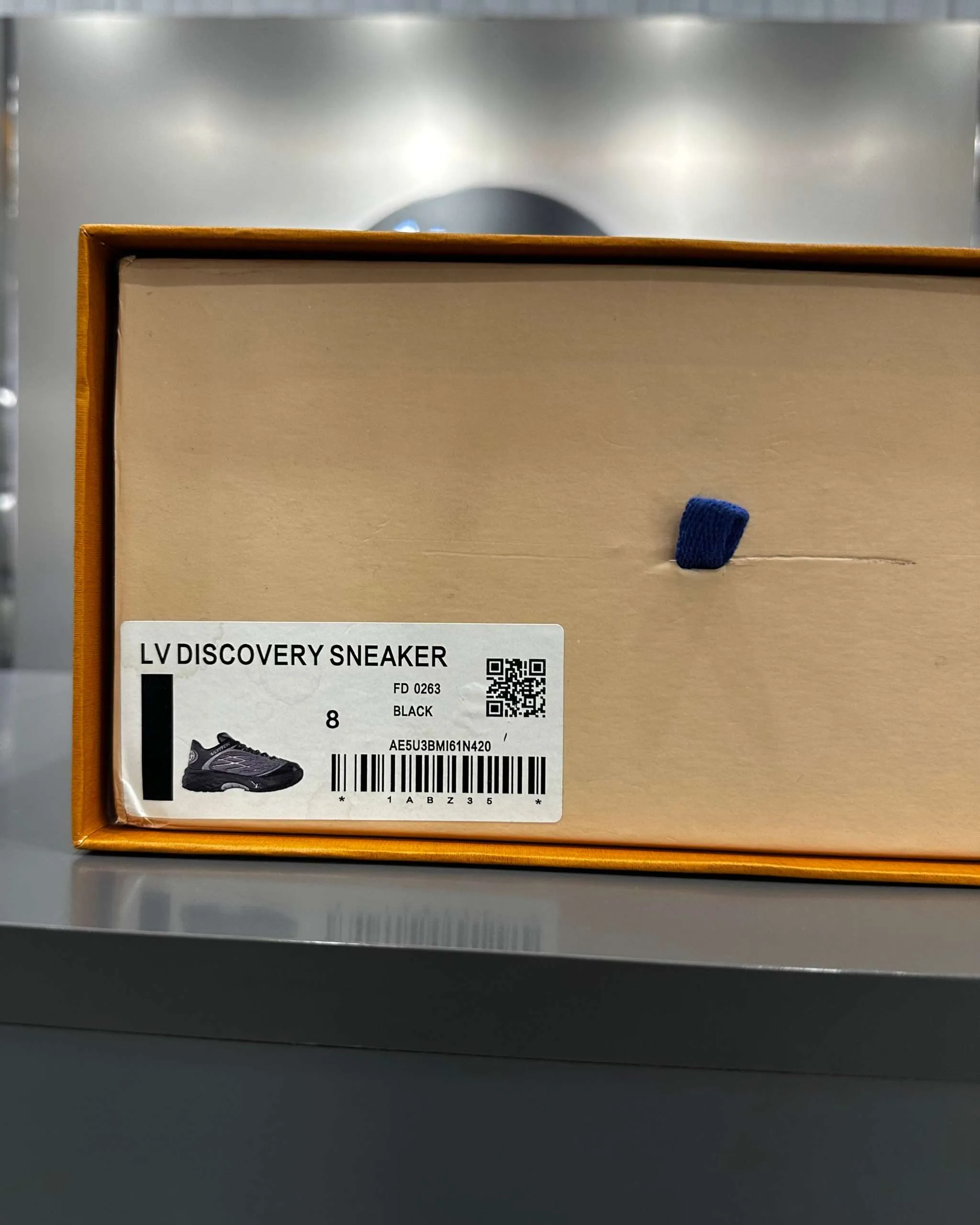 LV Discovery Lace Up