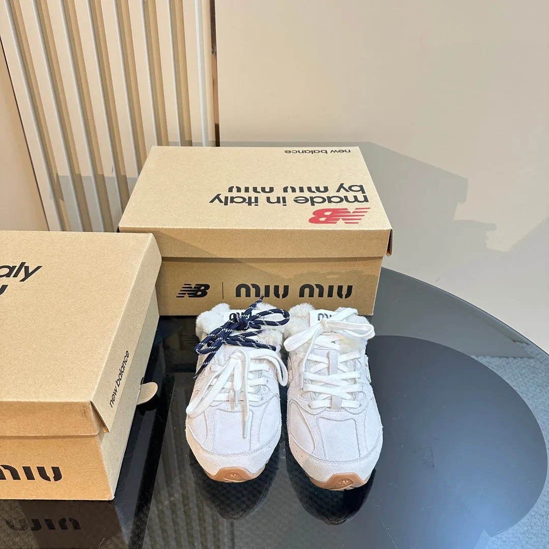 Miu x Balance 530 SL Mule White Suede