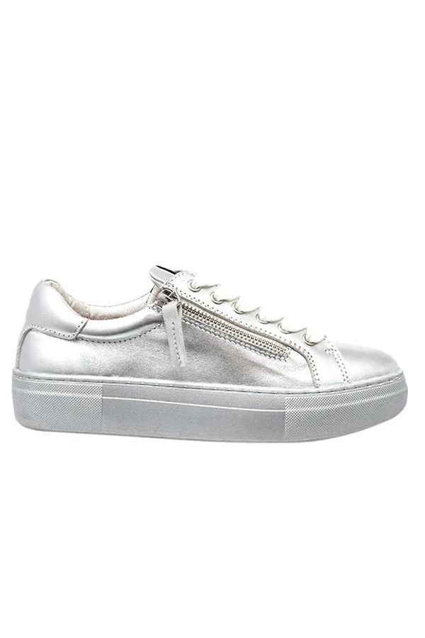 muzz sneaker