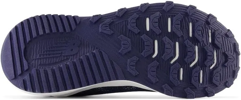 New Balance Unisex-Child FuelCell V7 Youth Turf-Trainer Baseball Shoe