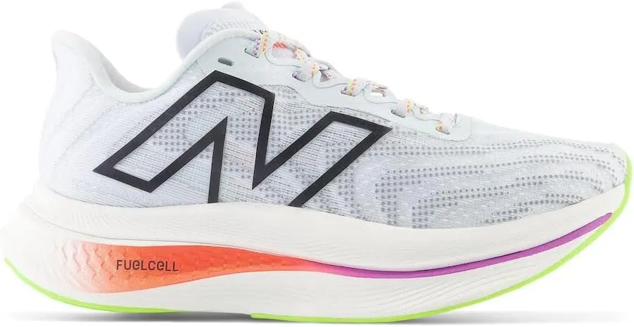 New Balance Women's FuelCell Supercomp Trainer V2 Running Shoe