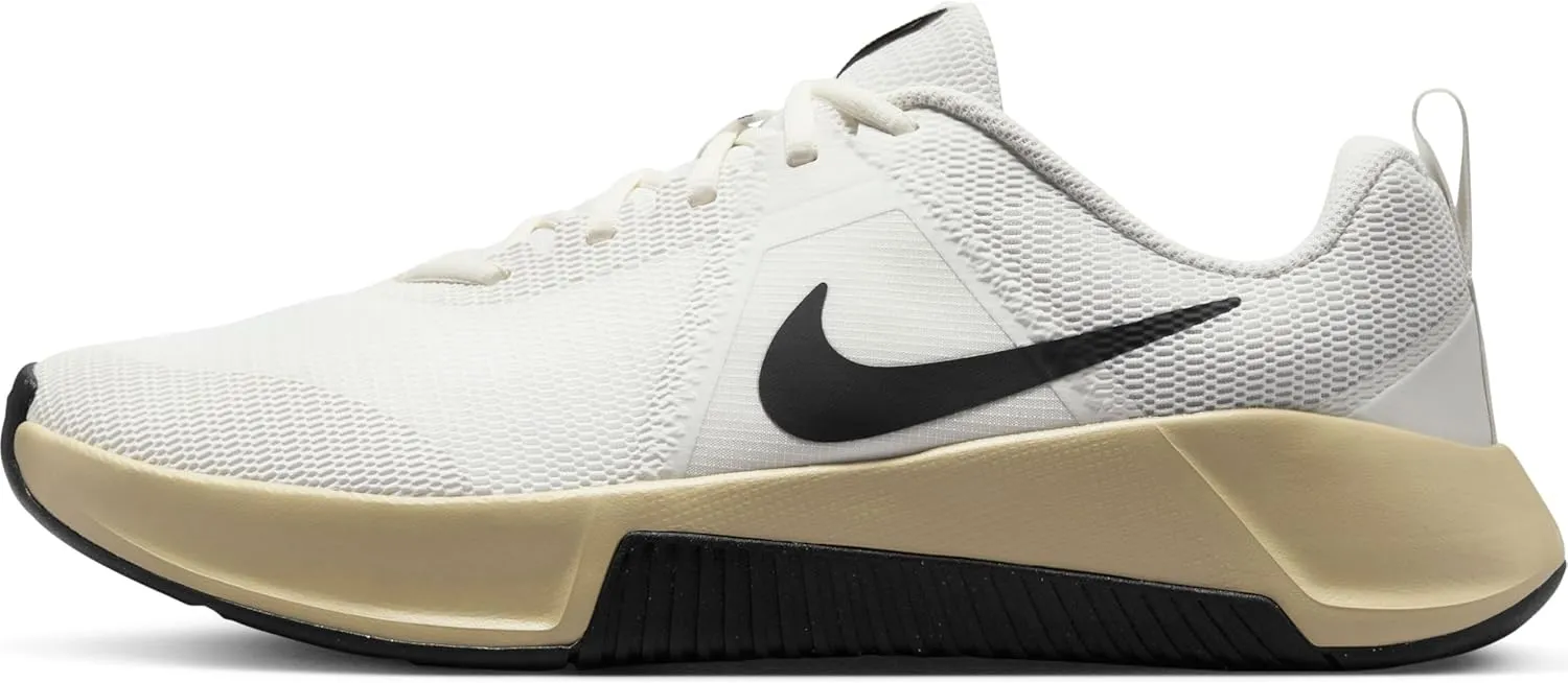 Nike Revolution 6 Little Kids' Shoes (FQ1831-101, Sail/Team Gold/White/Black) Size 13