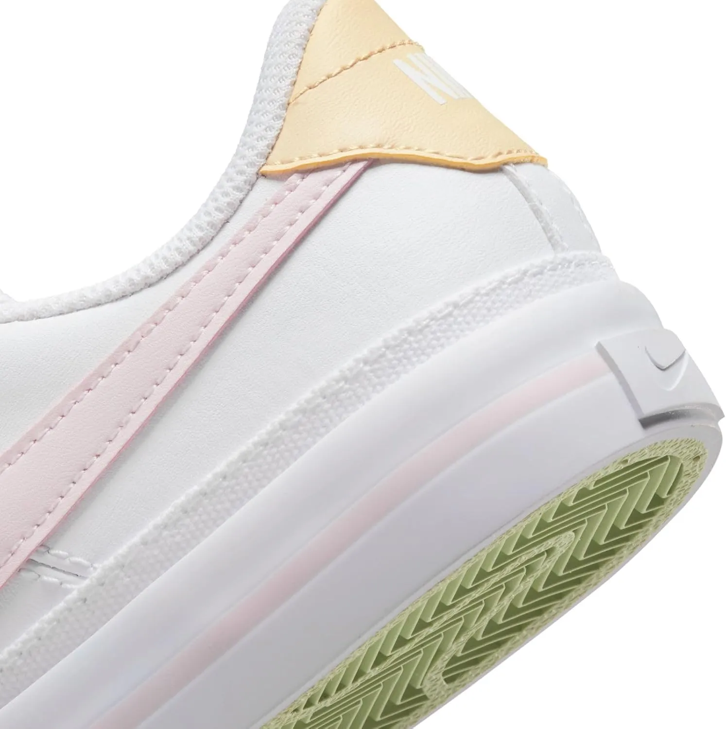 Nike Unisex-Child Sneaker