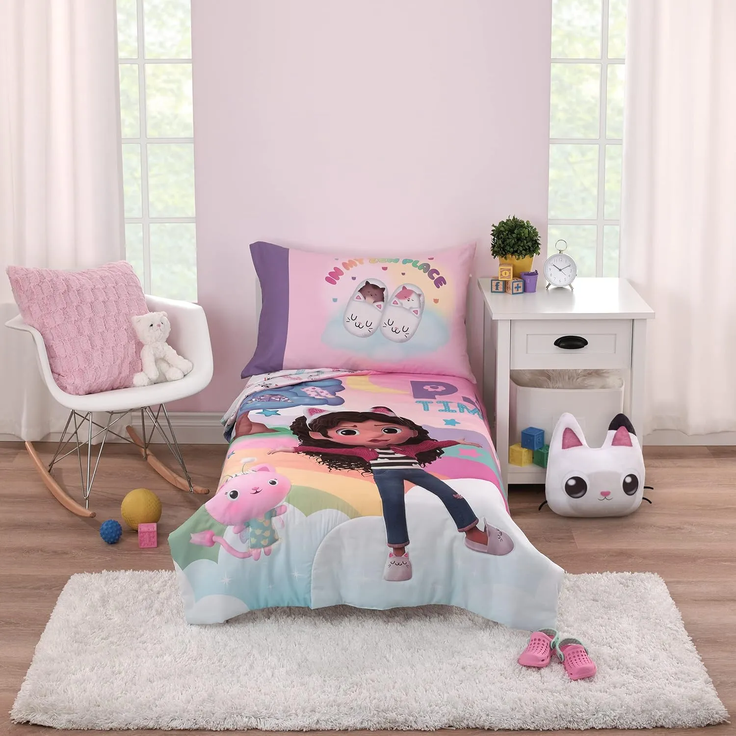 NoJo DreamWorks Gabby's Dollhouse Dream It Up Multi-Colored Rainbow PJ Time 4 Piece Toddler Bed Set - Comforter, Fitted Bottom Sheet, Flat Top Sheet and Reversible Pillowcase