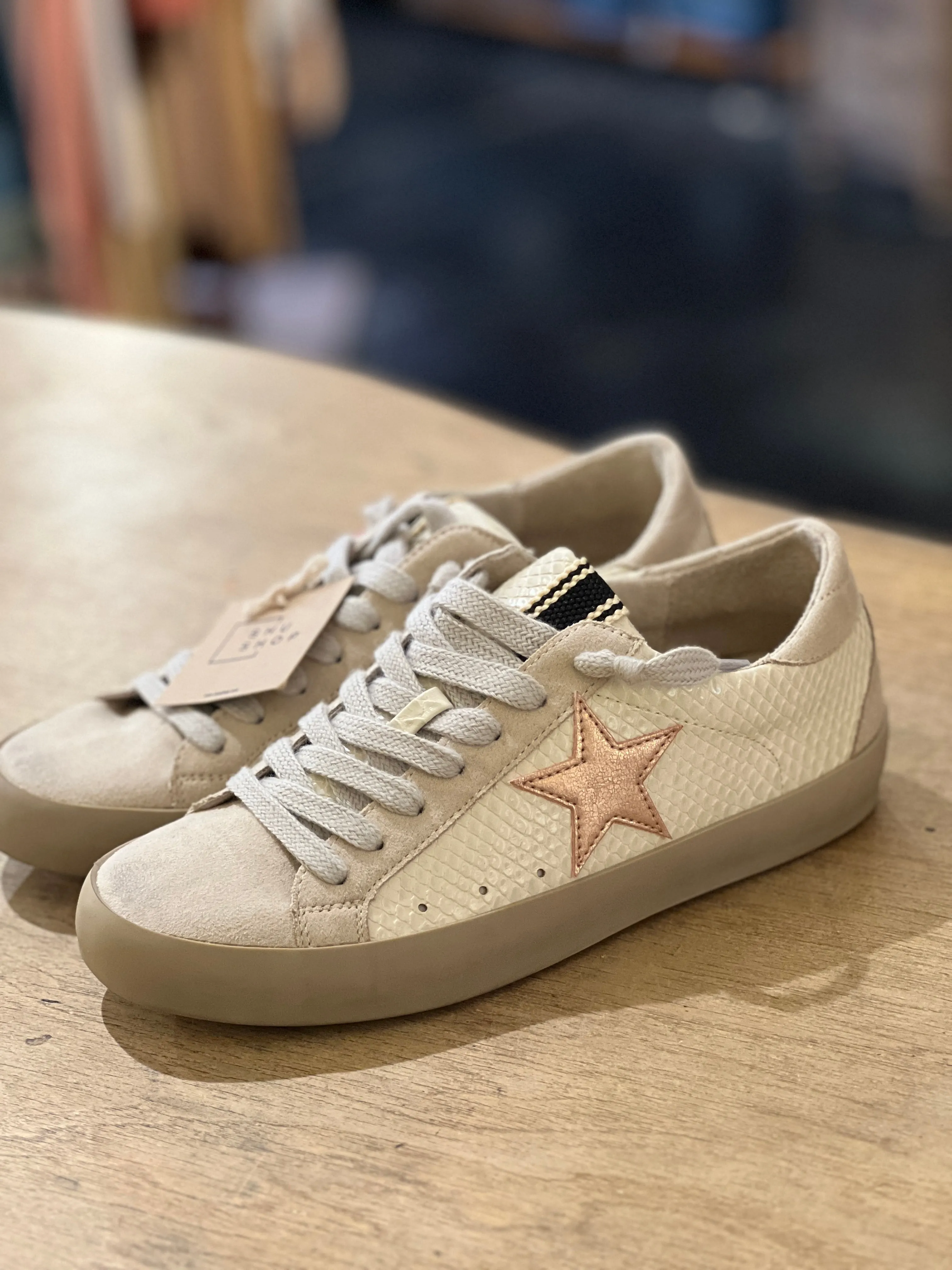 PAULA OFF WHITE SNAKE SNEAKER