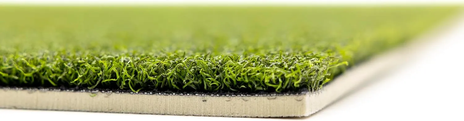 Premium Turf Indoor/Outdoor Golf Mat. Bonus Tray   3 Tees