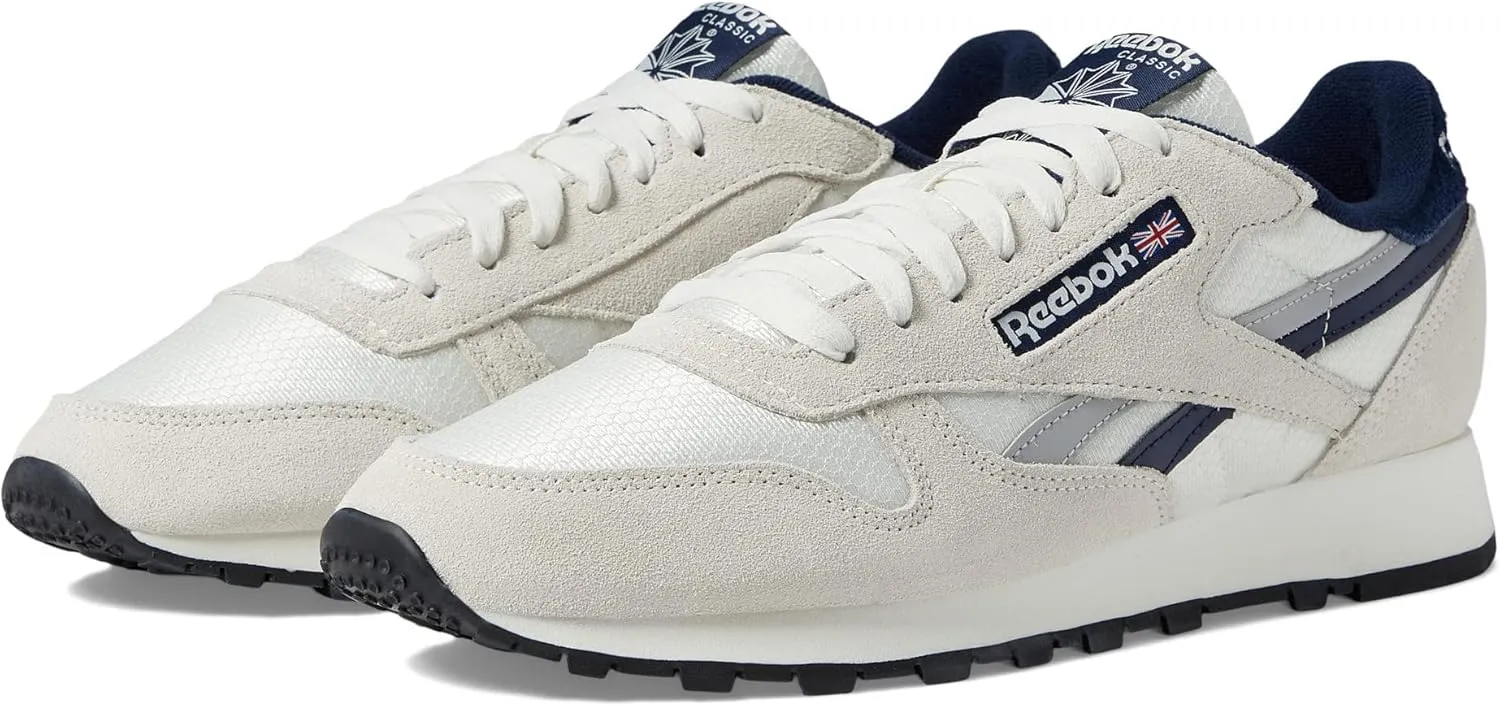 Reebok Unisex-Adult Classic Leather V1 Sneaker