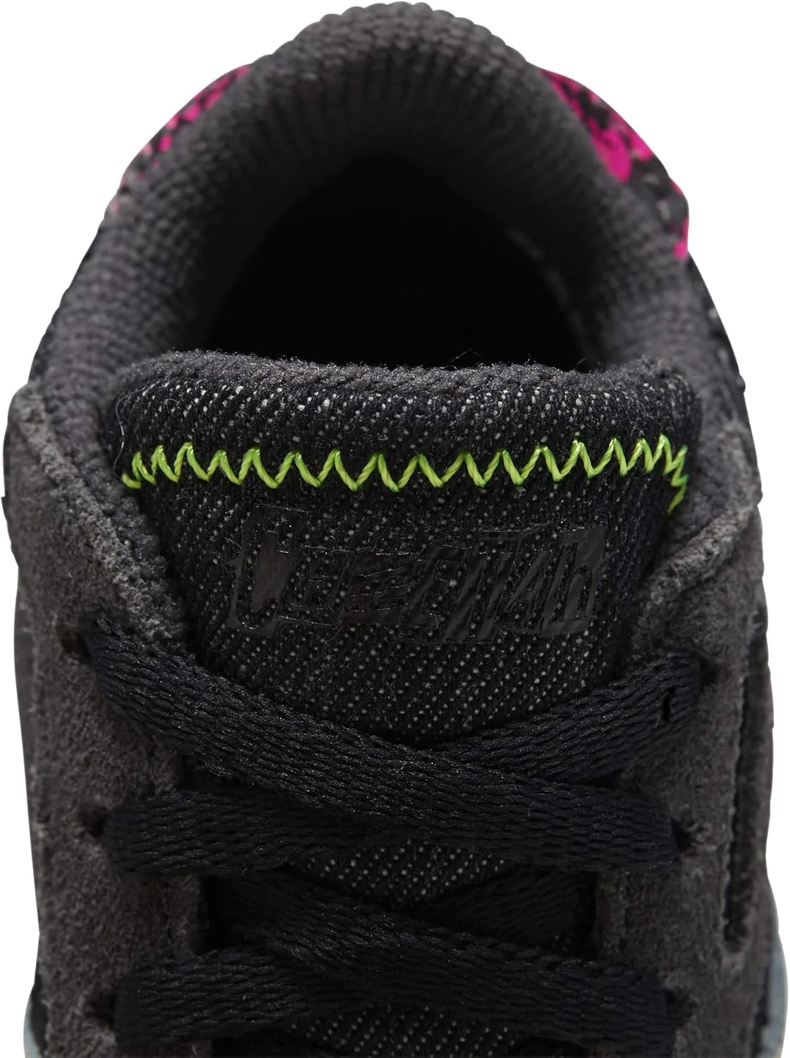 Reebok Unisex-Child Classic Leather Sneaker