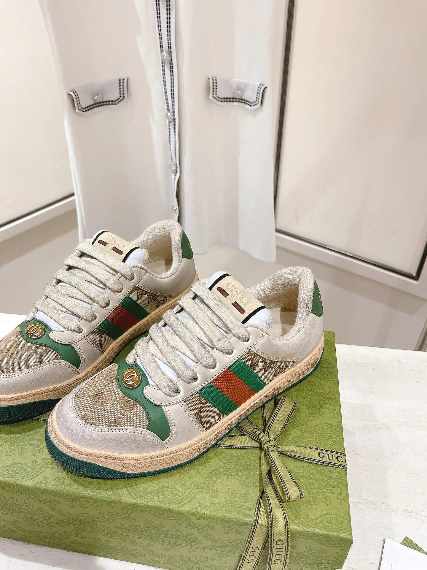 SE1101 GG Women's Screener Leather Sneaker / Size4-11