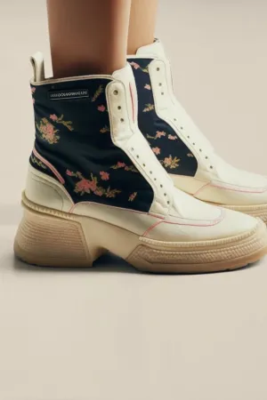 SILK EMBROIDERED SNEAKER AMELIE