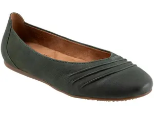 Softwalk Safi - Women's Flat Dark Green (380)