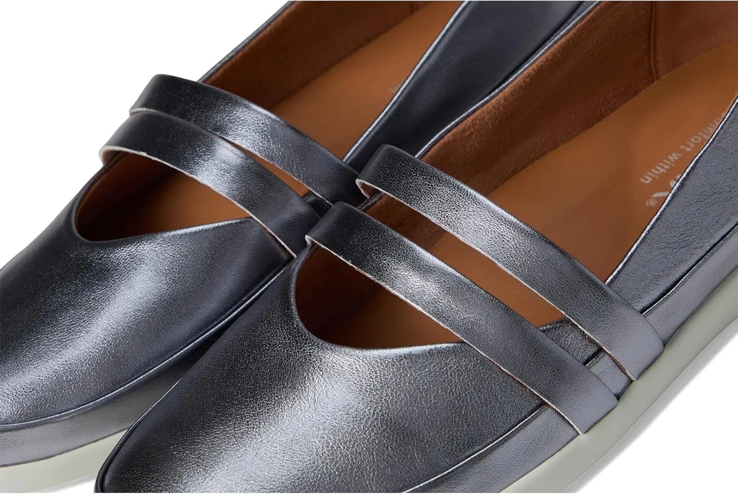 SoftWalk Women's Devon Mary Jane Flat