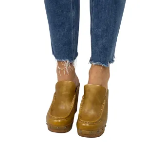 SPENCER in Tan