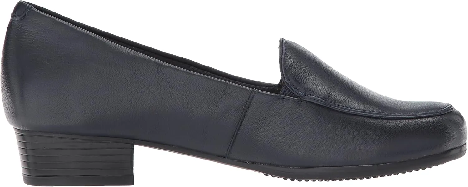 Trotters Women's Monarch Slip-On Loafer