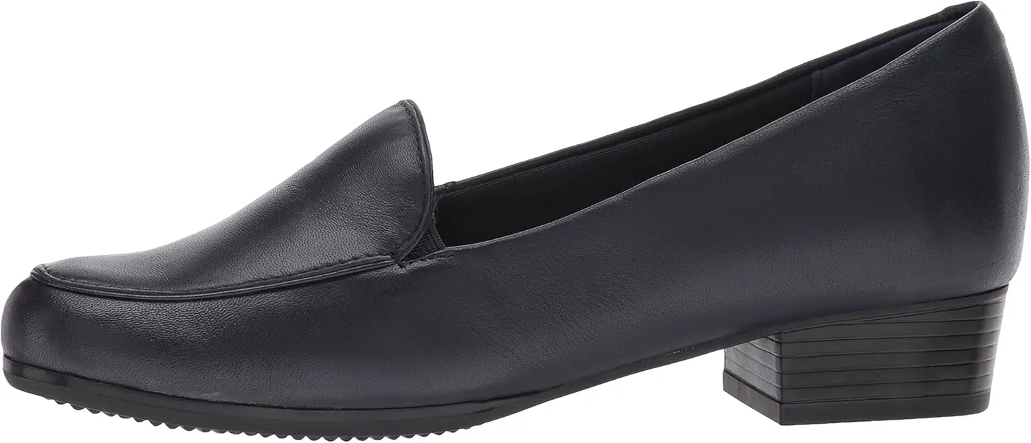 Trotters Women's Monarch Slip-On Loafer